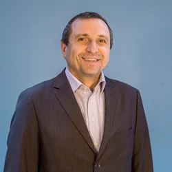 head shot of Alfonso Torino 