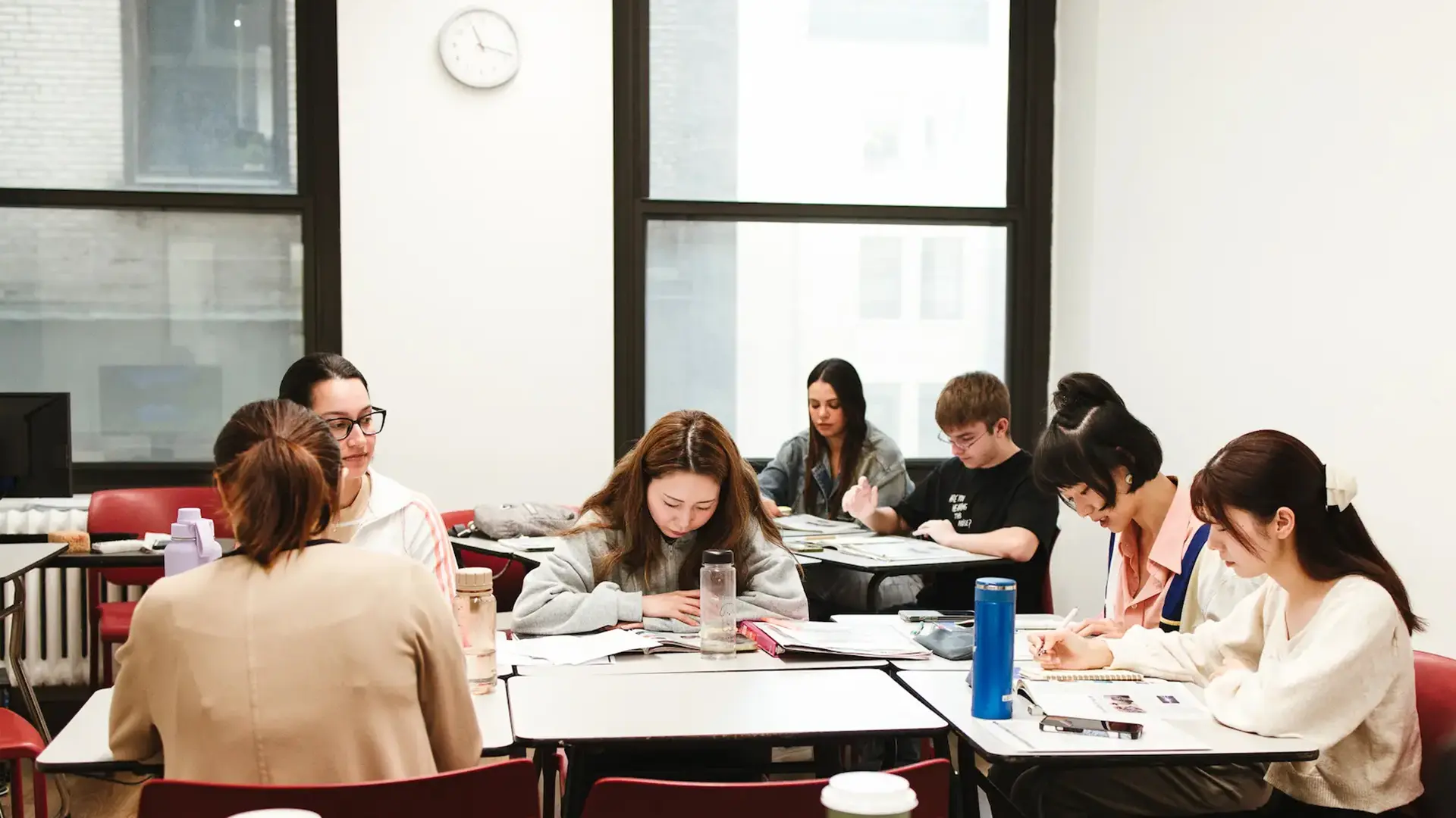Students in an English for Academic Purposes class at Rennert